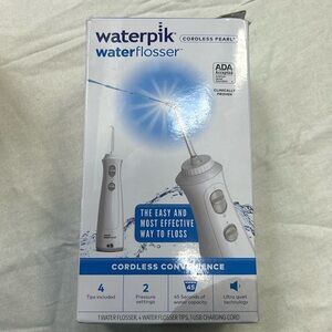 Waterpik Waterflosser Cordless Pearl - Open Box/New